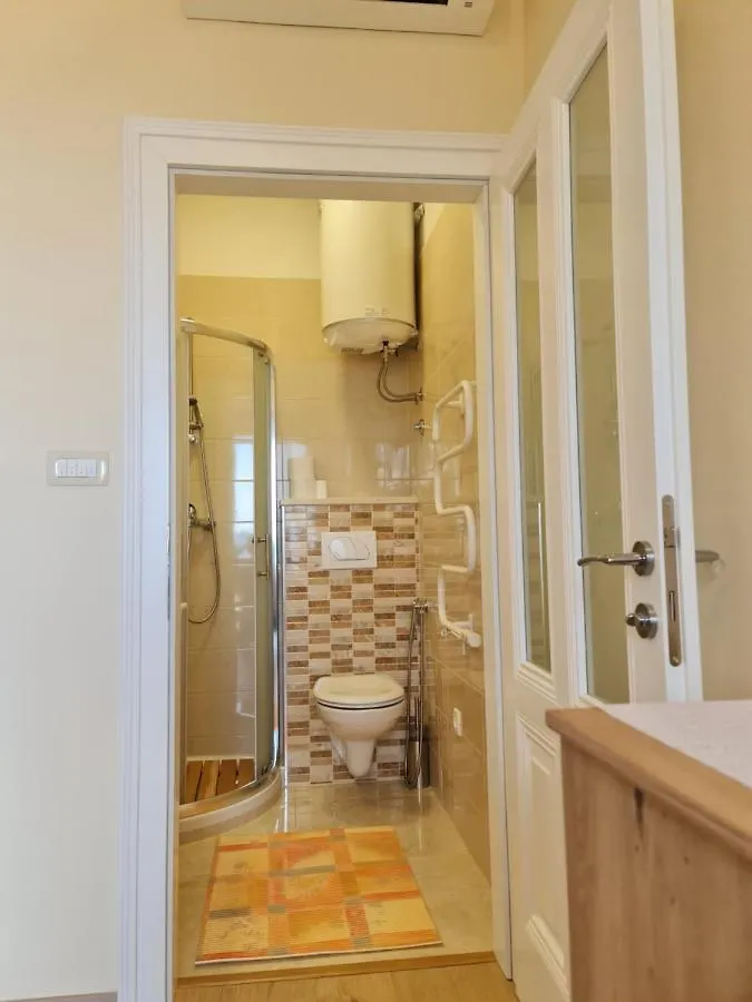 Villa Jure - Apartment Mirjana Lovran